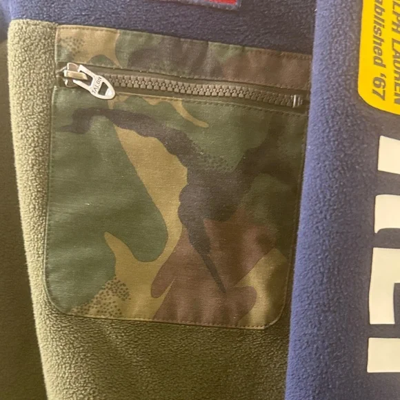 Polo Ralph Lauren Navy and camo Fleece Pullover P-93 RLPC67